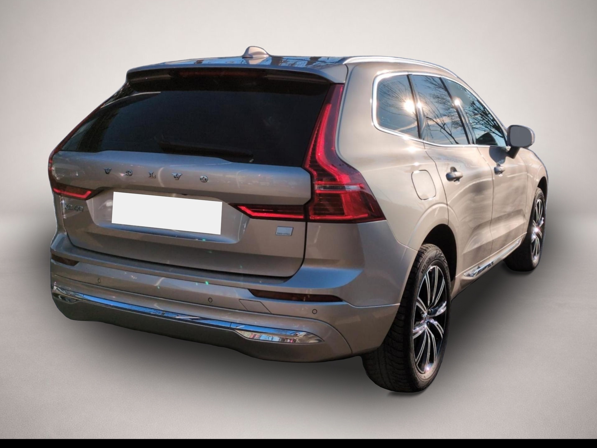 Volvo XC60 (12/2022, Hybrid (Benzin/Elektro))