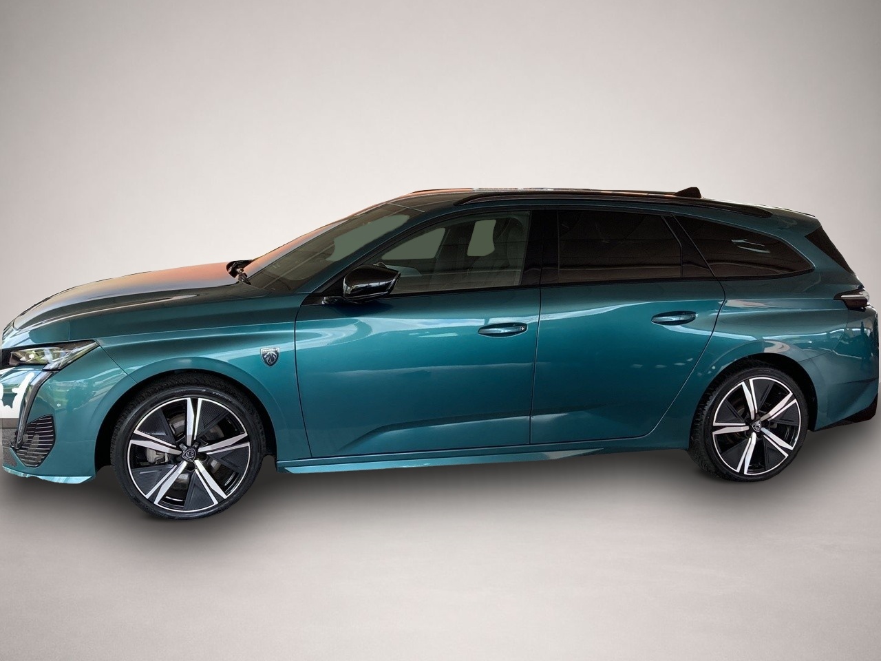 Peugeot 308 (11/2024, Benzin)