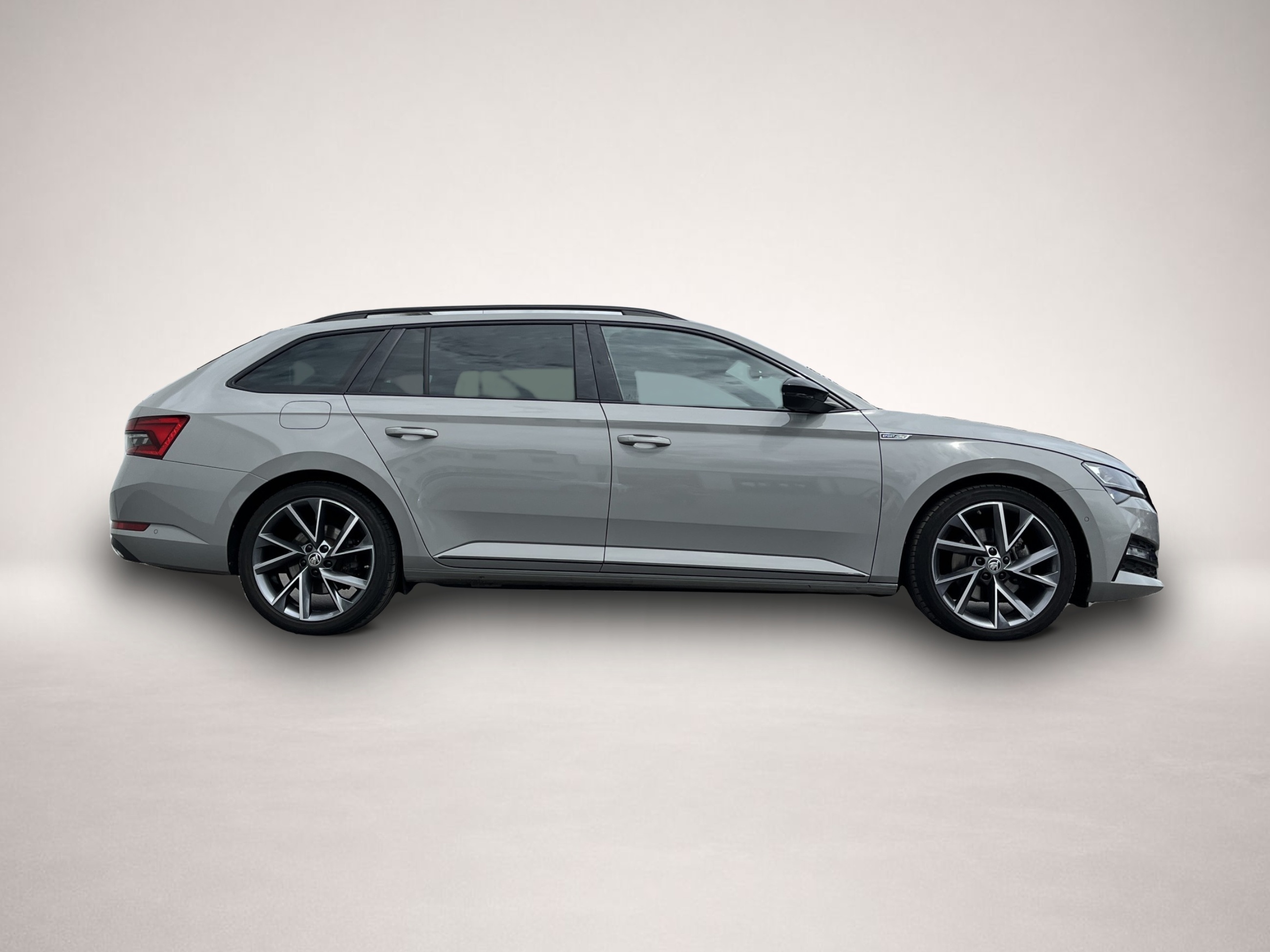 Skoda Superb (02/2022, Diesel)