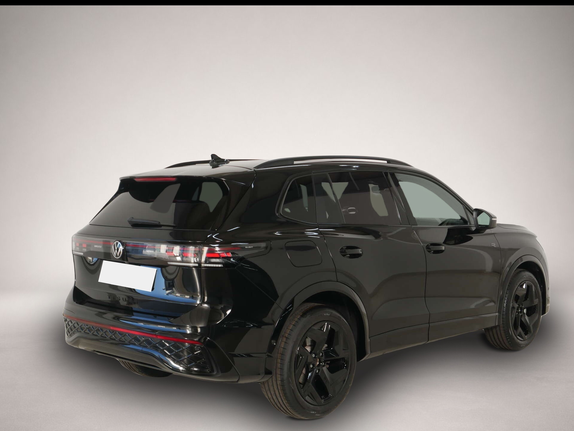 Volkswagen Tiguan (12/2025, Benzin)