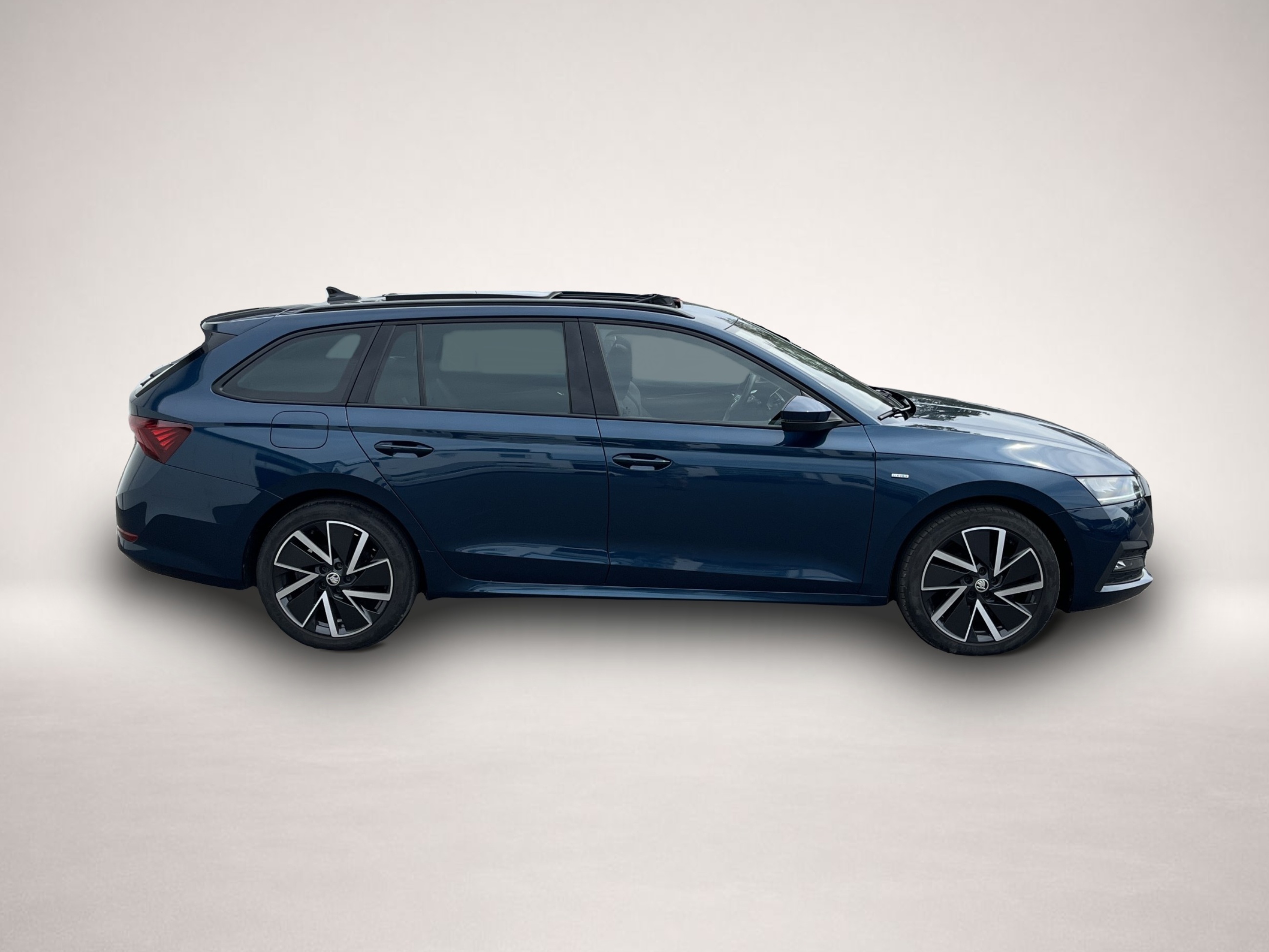 Skoda 135 (03/2023, Diesel)