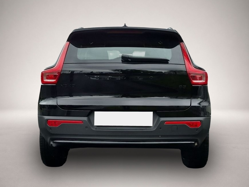 Volvo XC40 (05/2025, Benzin)