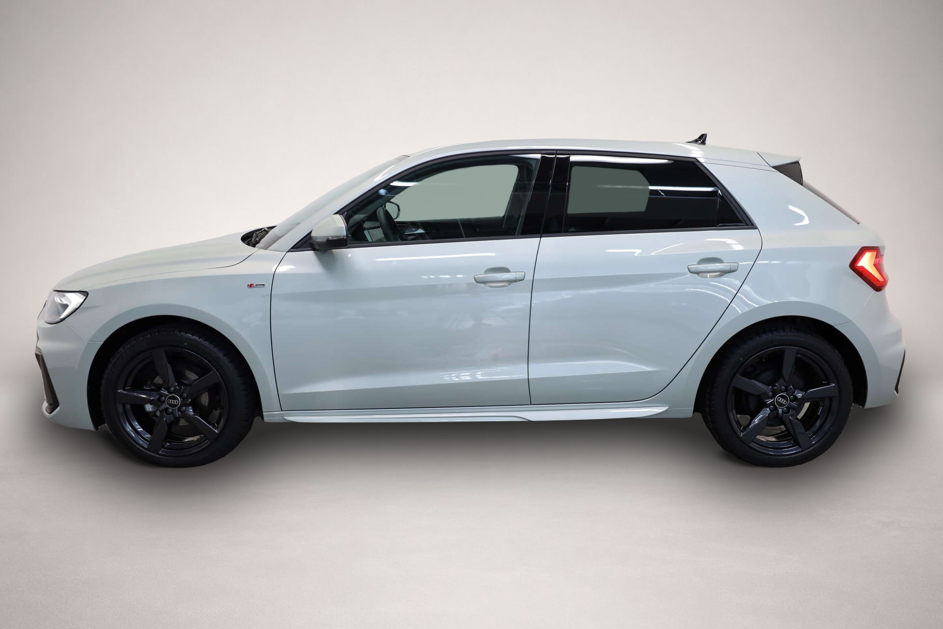 Audi A1 (11/2025, Benzin)