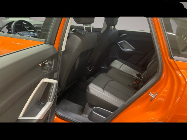 Audi Q3 (02/2023, Benzin)