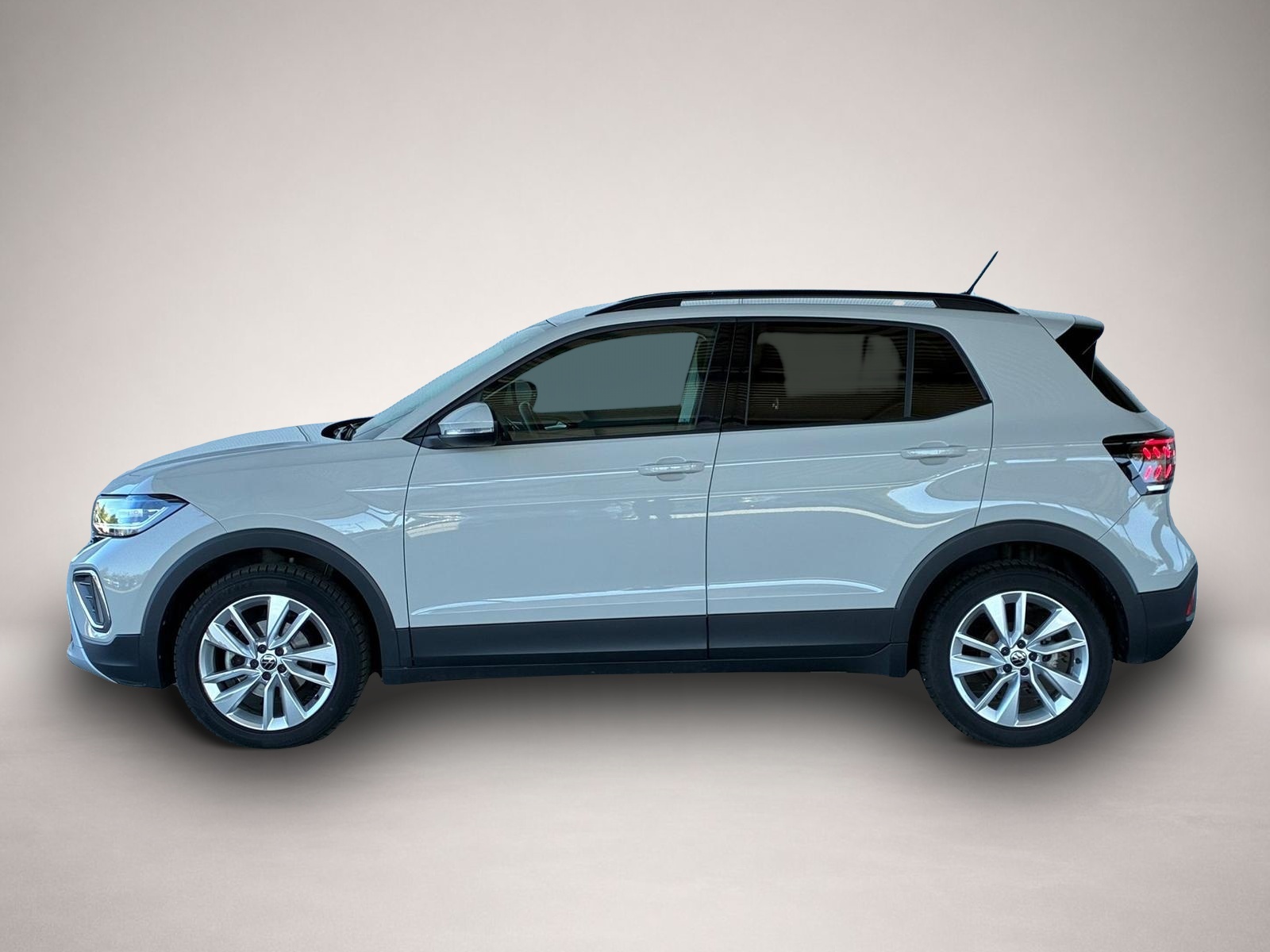 Volkswagen T-Cross (02/2025, Benzin)