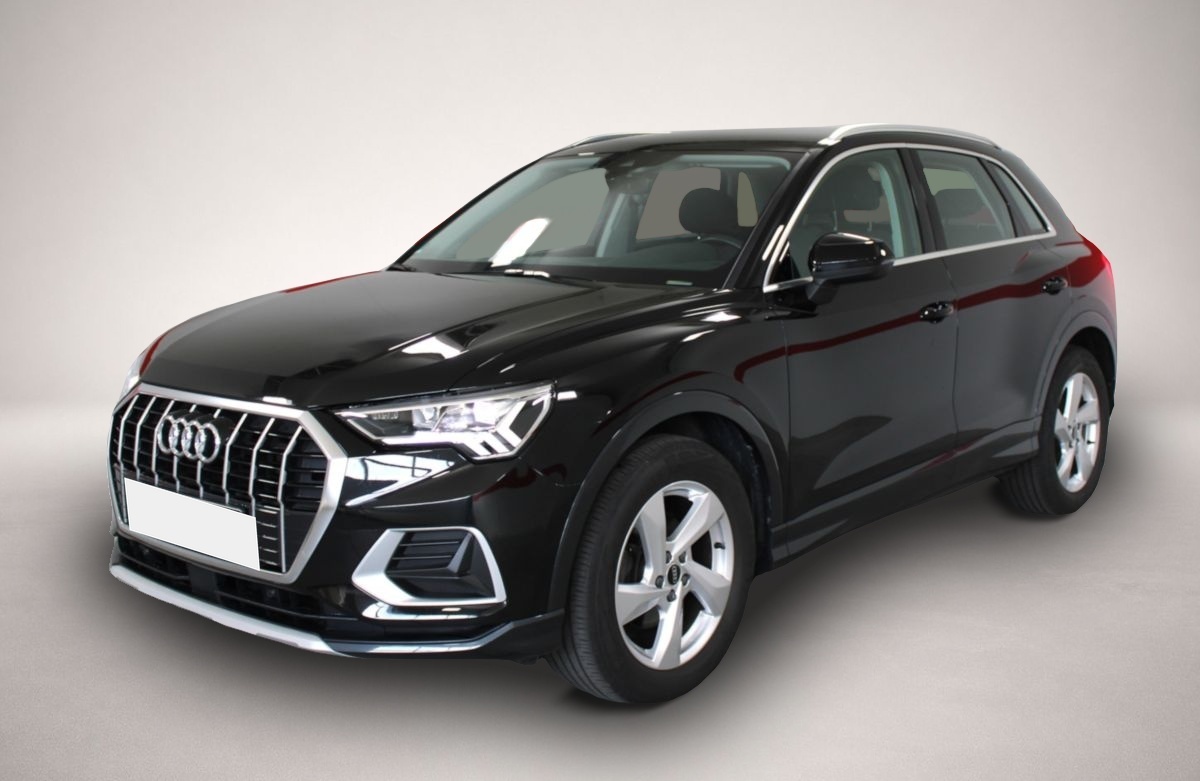 Audi Q3 (04/2022, Benzin)