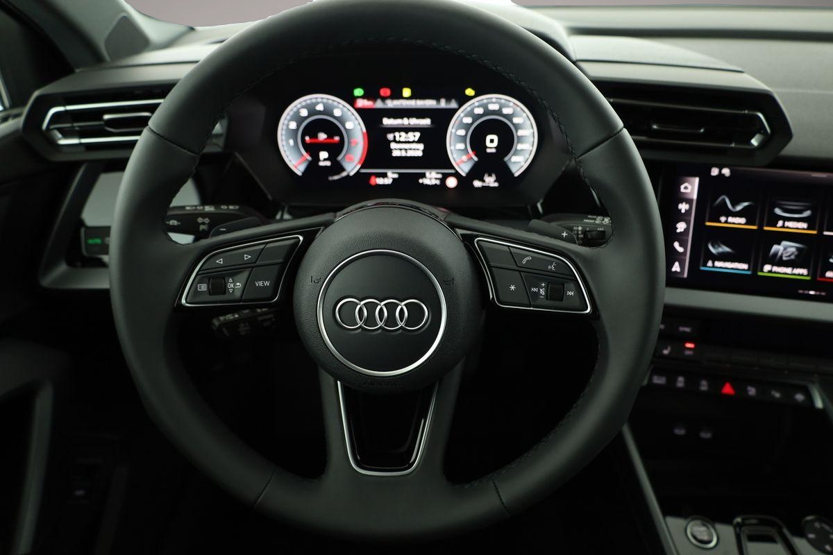 Audi A3 (05/2026, Benzin)