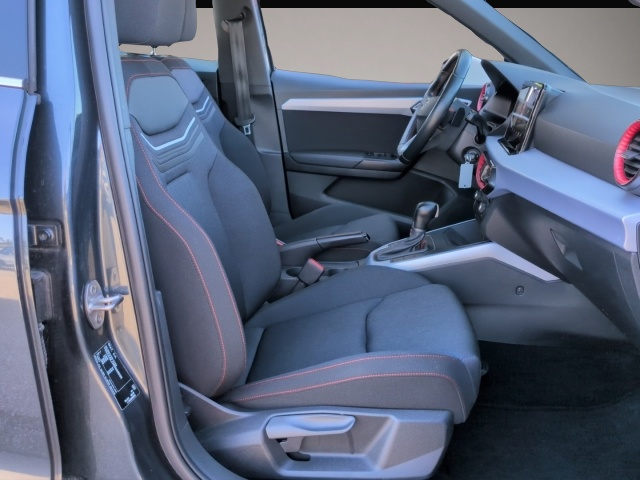 Seat Arona (12/2023, Benzin)