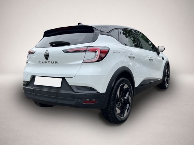 Renault Captur (02/2025, Benzin)