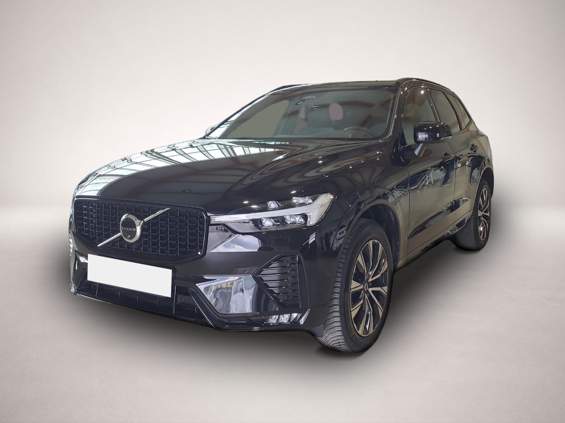 Volvo XC60 (02/2025, Benzin)