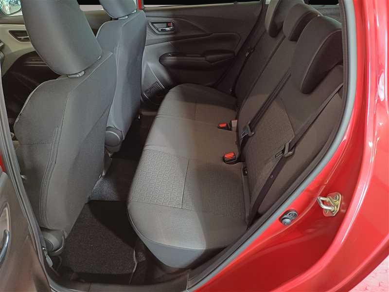 Suzuki Swift (12/2025, Benzin)