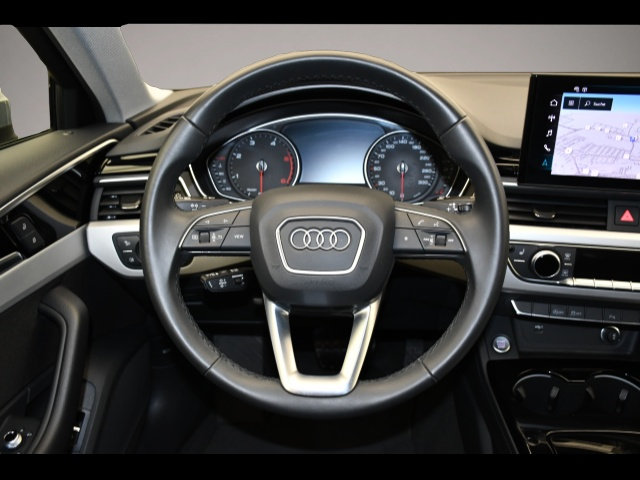 Audi A4 (01/2025, Diesel)