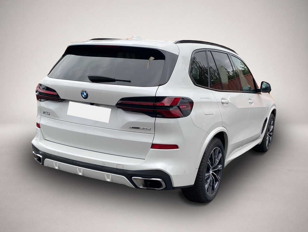 BMW X5 (08/2024, Diesel)