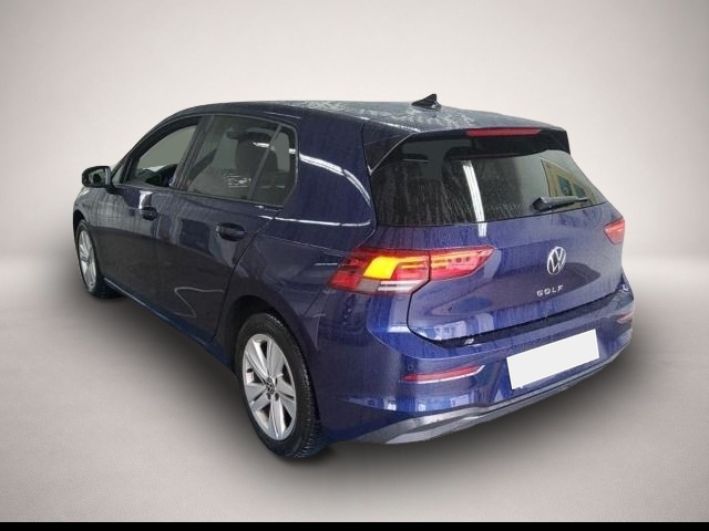Volkswagen Golf (12/2022, Benzin)