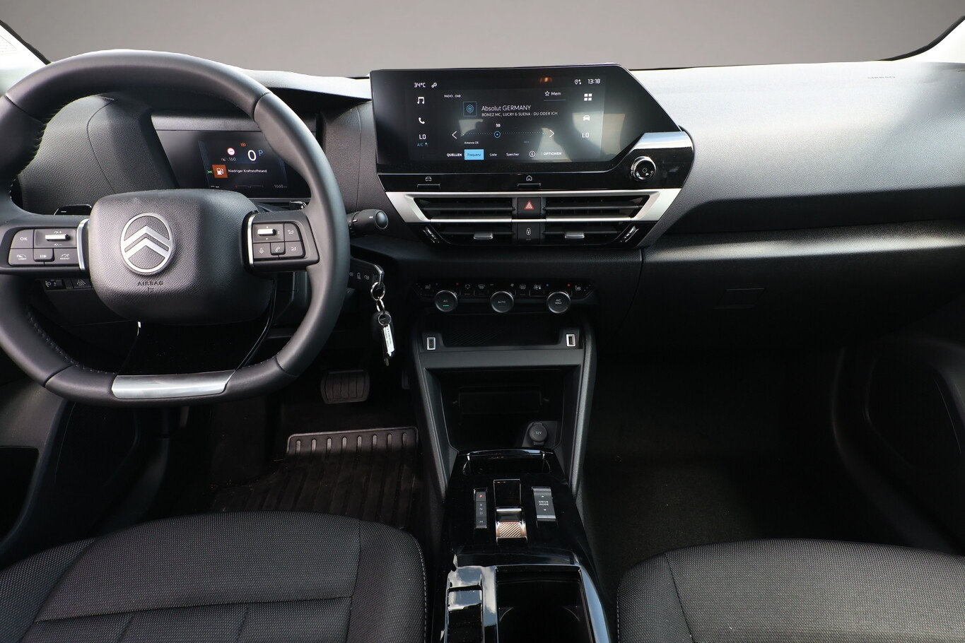 Citroen C4 X (11/2025, Benzin)