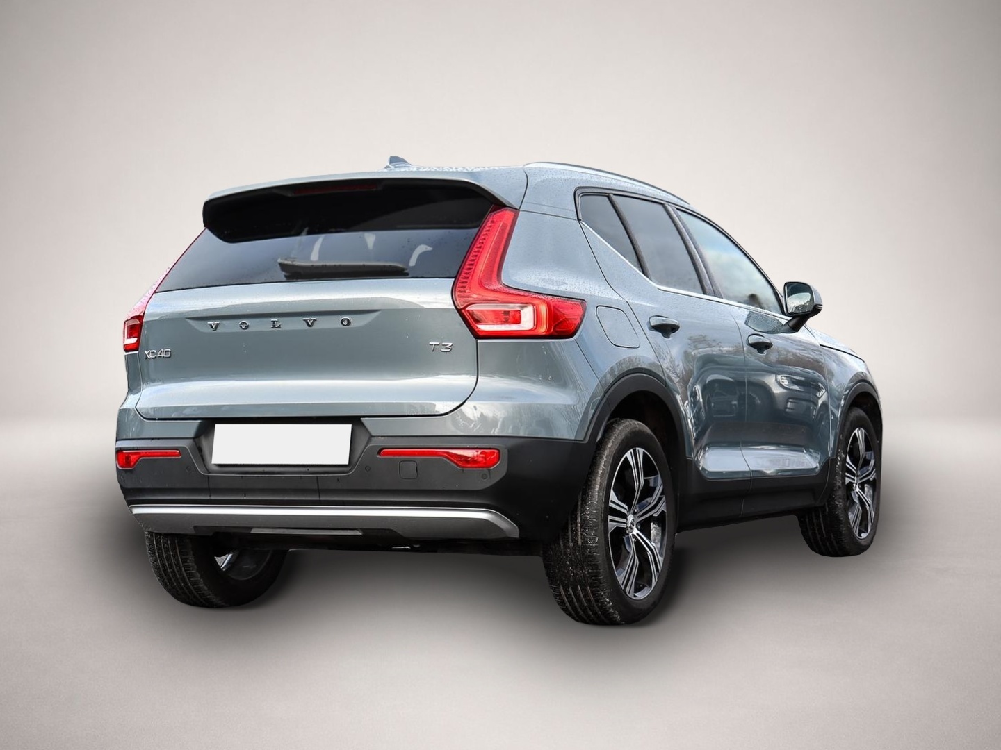 Volvo XC40 (07/2022, Benzin)