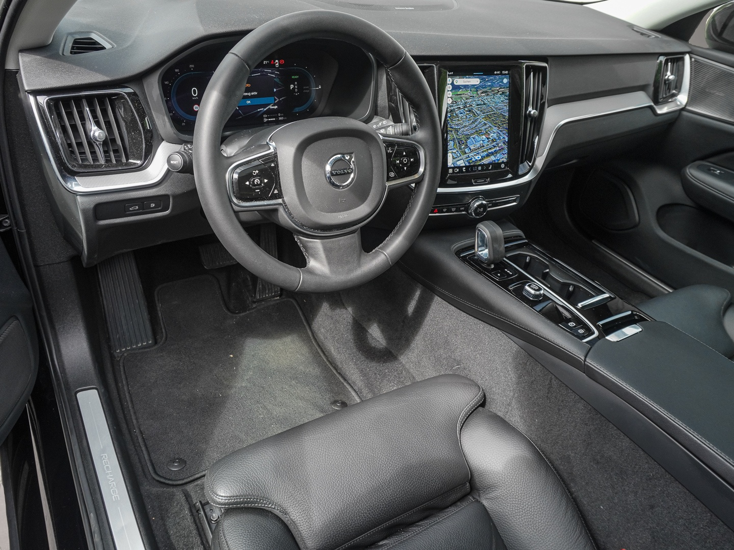 Volvo V60 (05/2023, Hybrid (Benzin/Elektro))