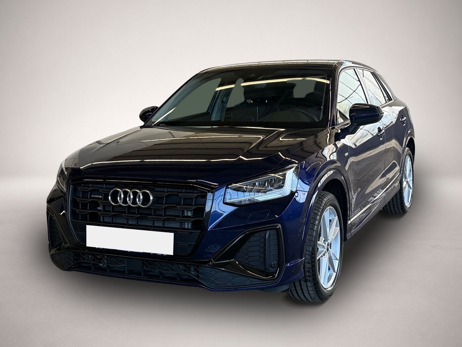 Audi Q2 (07/2025, Benzin)