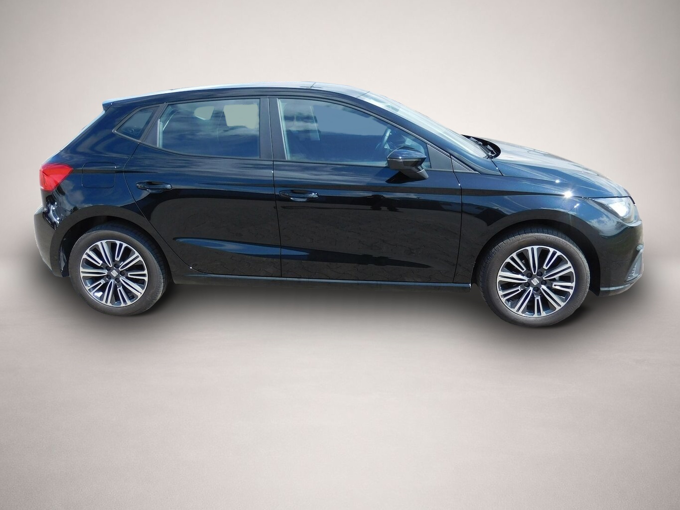 Seat Ibiza (04/2024, Benzin)