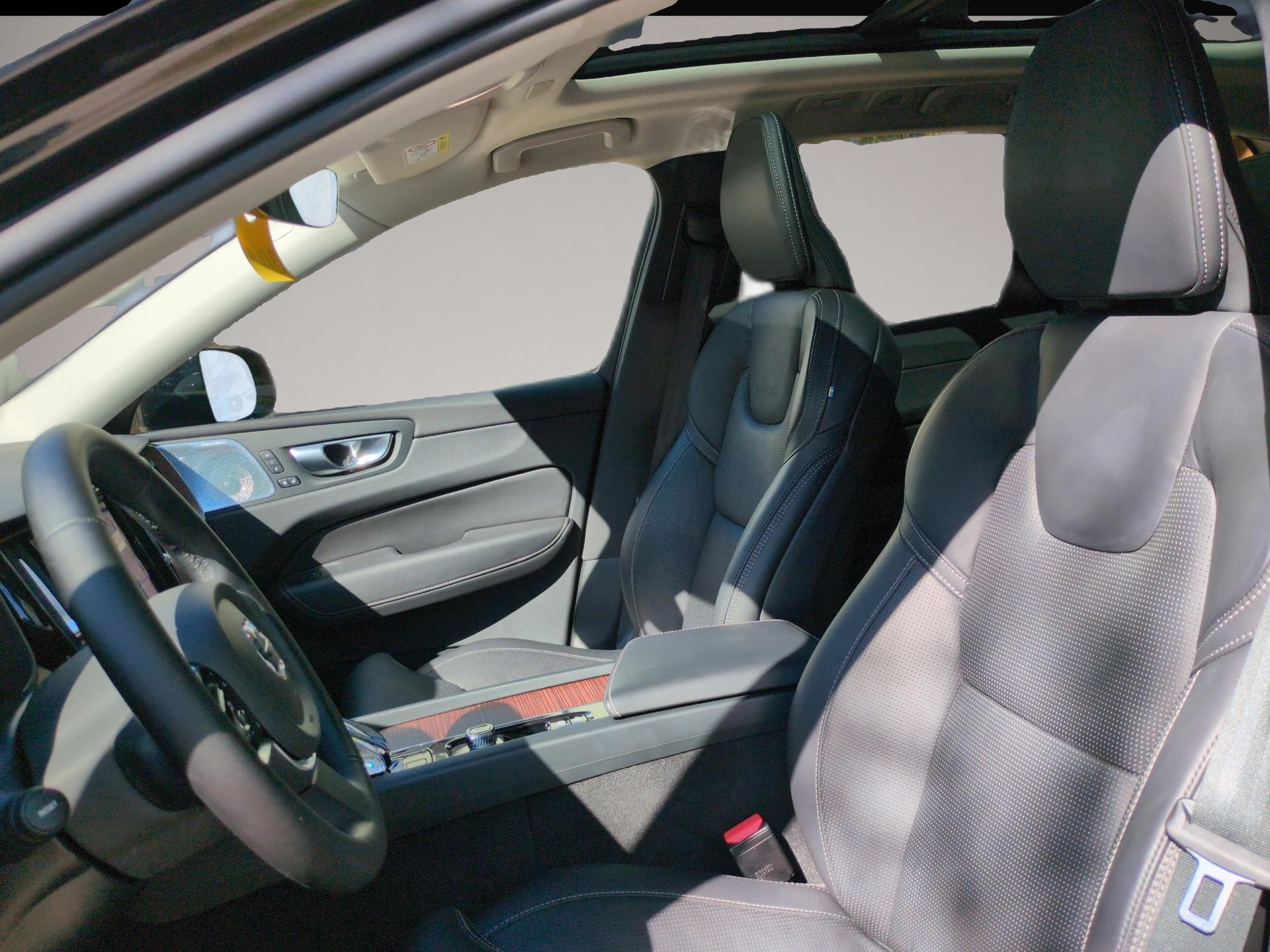 Volvo XC60 (11/2023, Diesel)