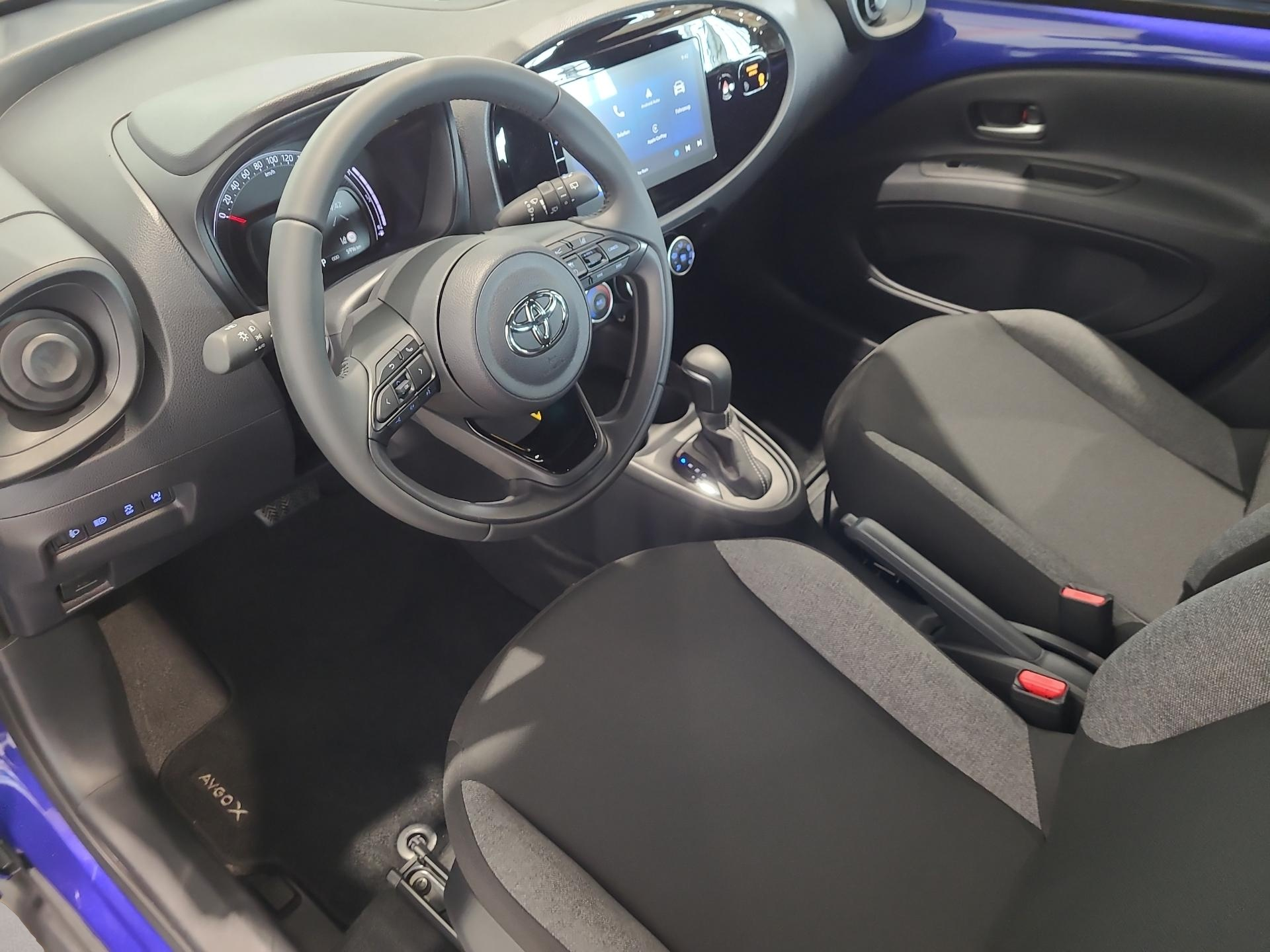 Toyota Aygo (X) (08/2024, Benzin)
