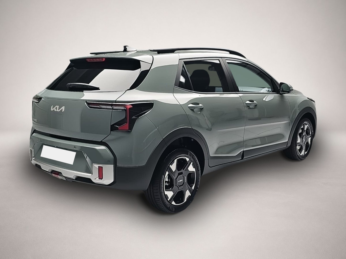 Kia Stonic, image 2 of 4