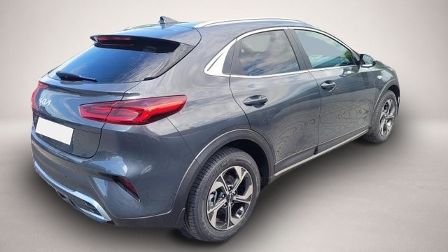 KIA XCeed (04/2026, Benzin)