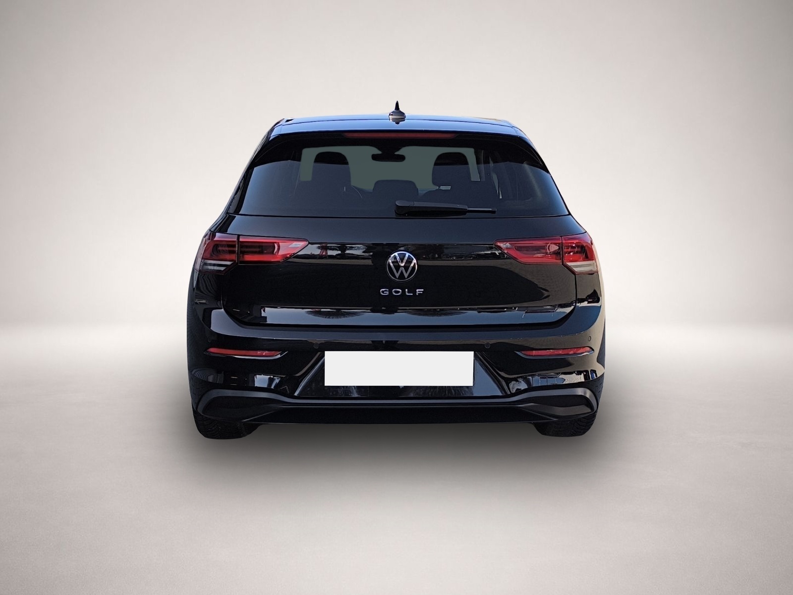 Volkswagen Golf (02/2023, Benzin)