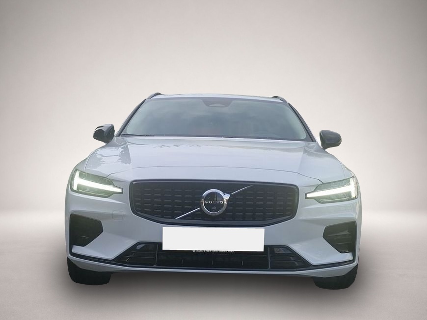 Volvo V60 (10/2025, Benzin)