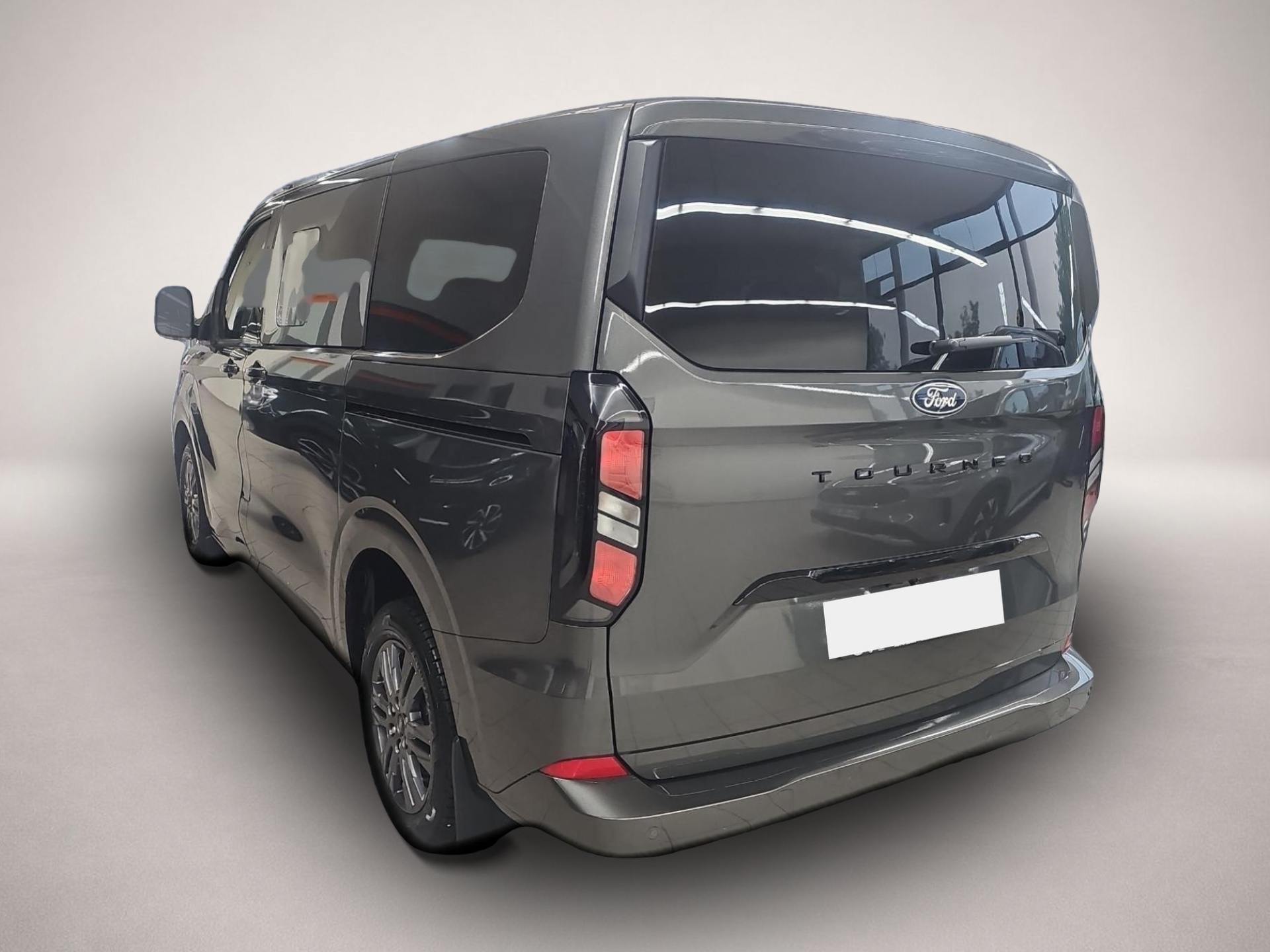 Ford Tourneo Custom (01/2026, Diesel)