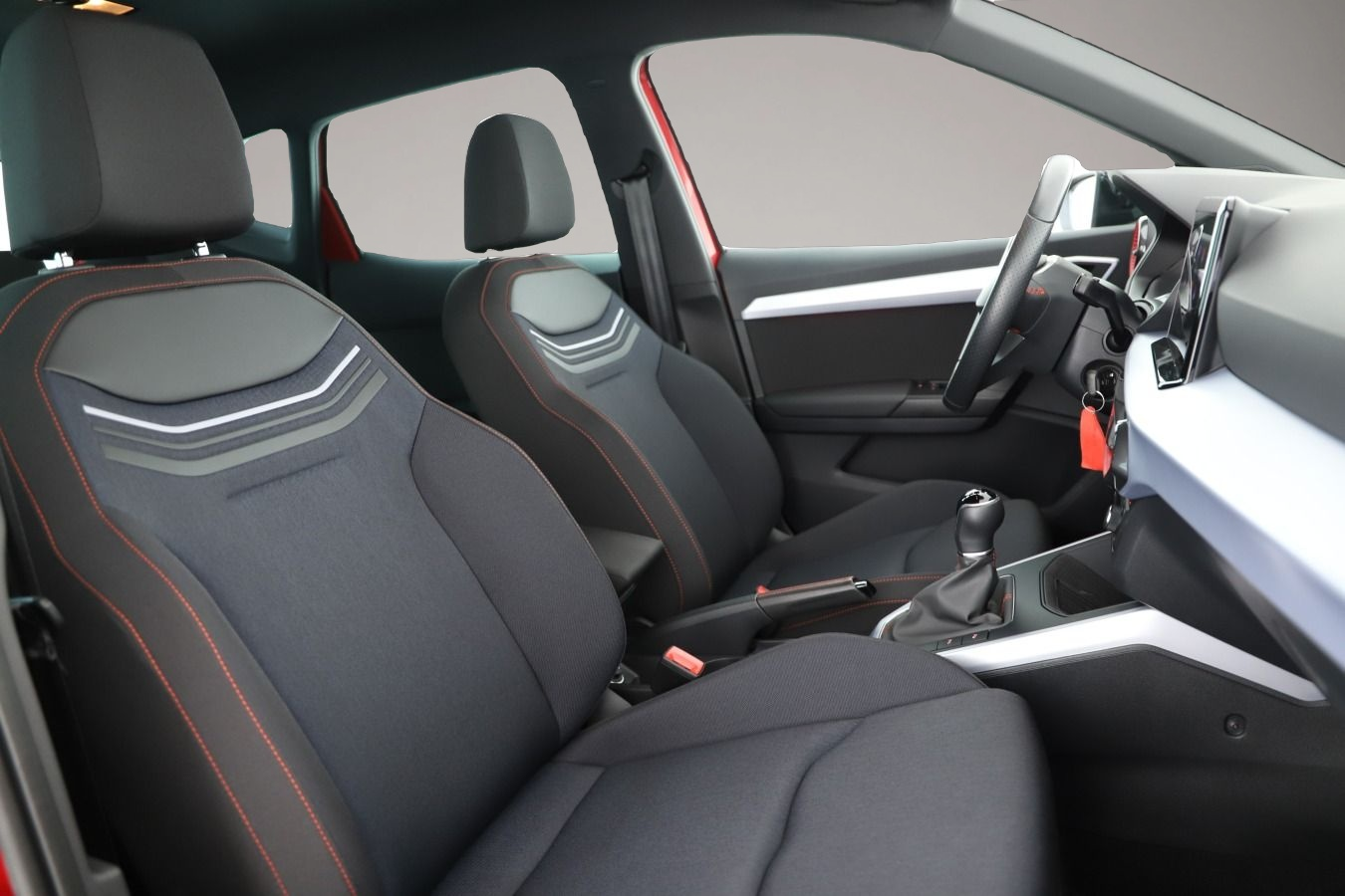 Seat Arona (06/2022, Benzin)