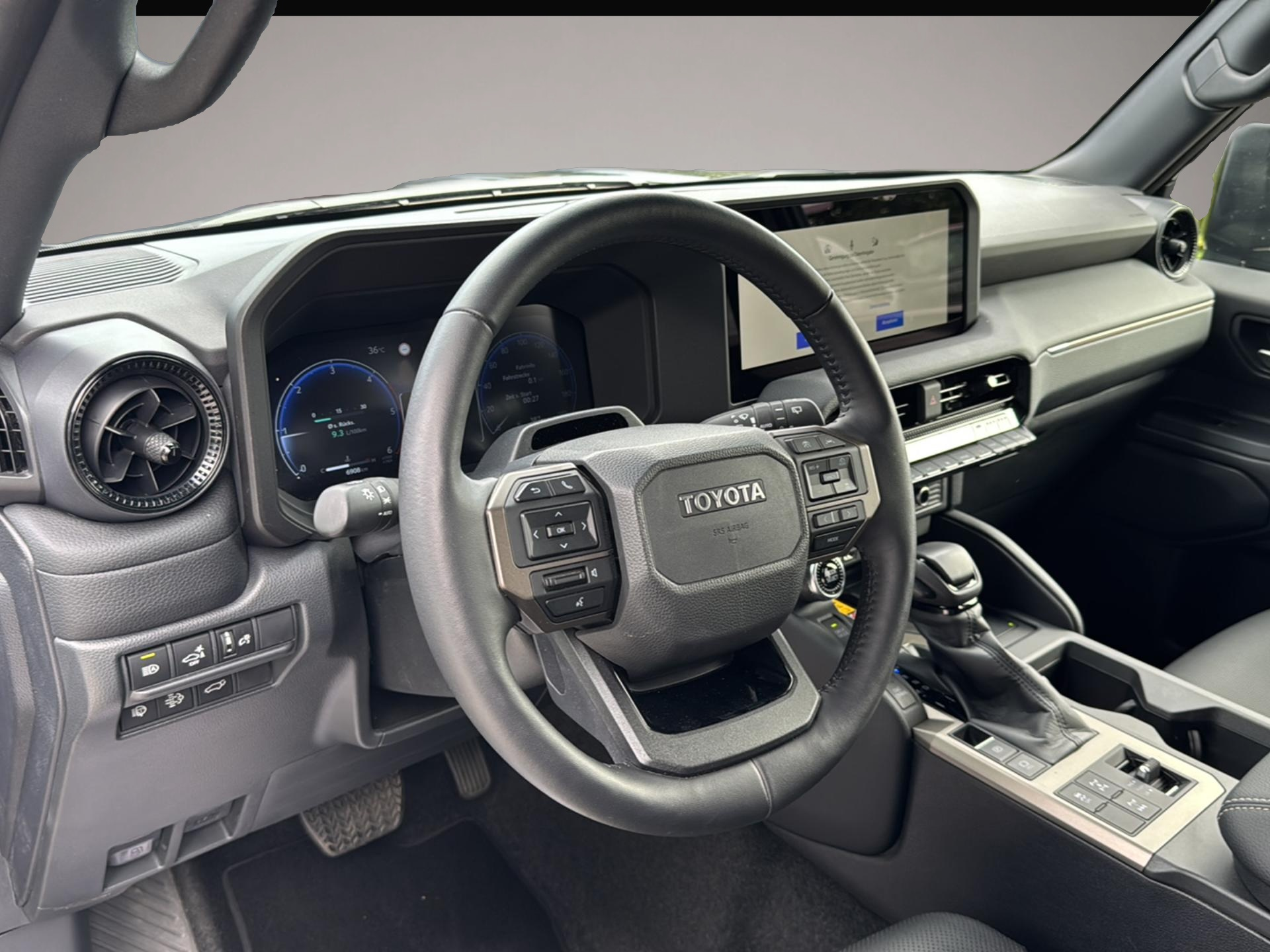Toyota Land Cruiser (04/2026, Diesel)