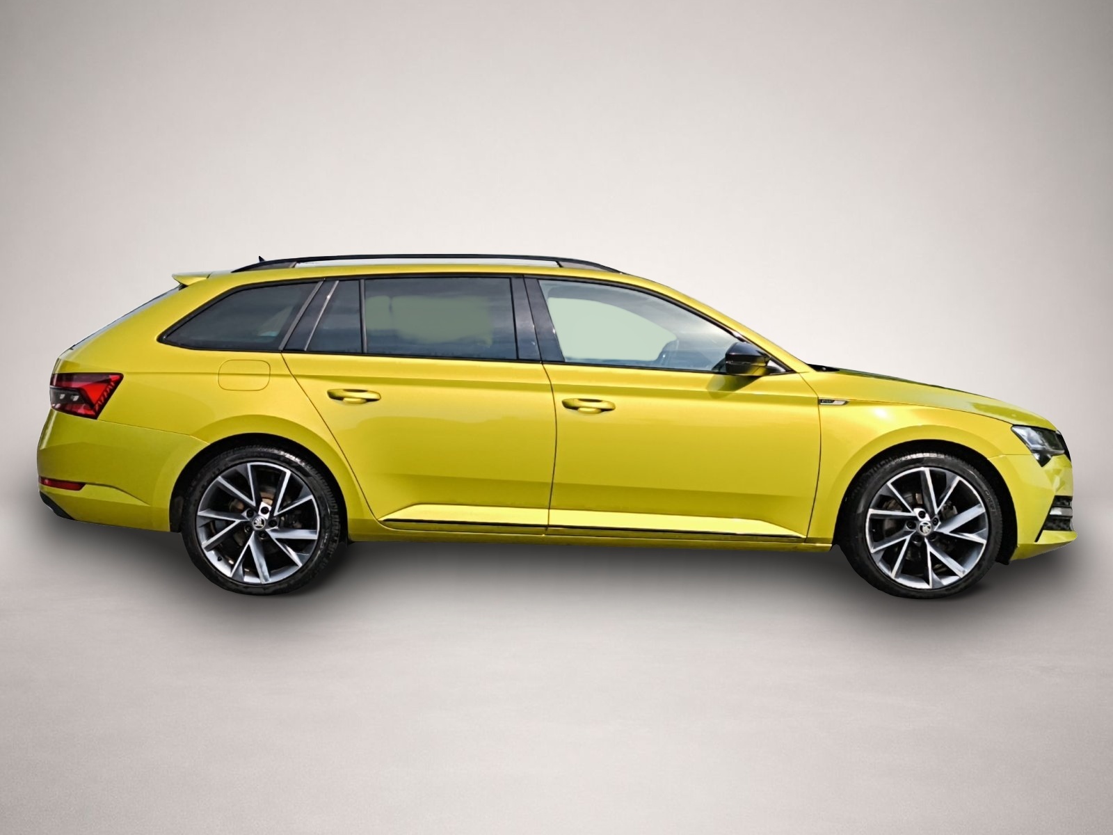 Skoda Superb (07/2022, Hybrid (Benzin/Elektro))