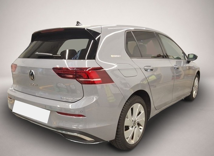 Volkswagen Golf (09/2025, Hybrid (Benzin/Elektro))