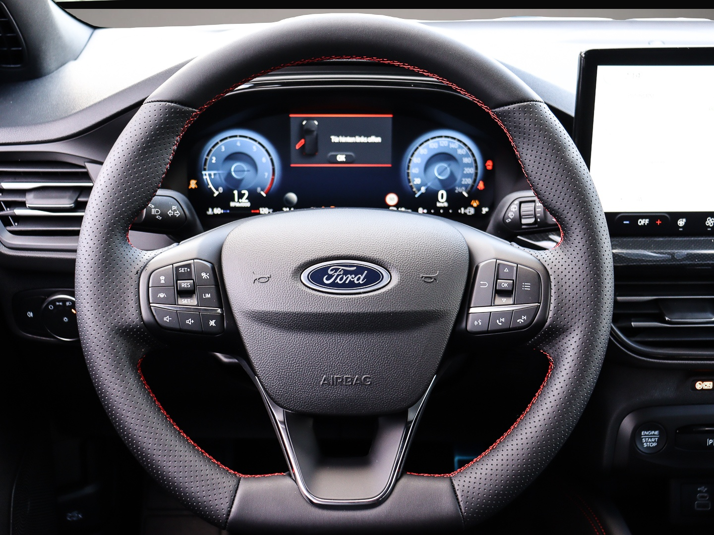 Ford Focus (03/2026, Benzin)