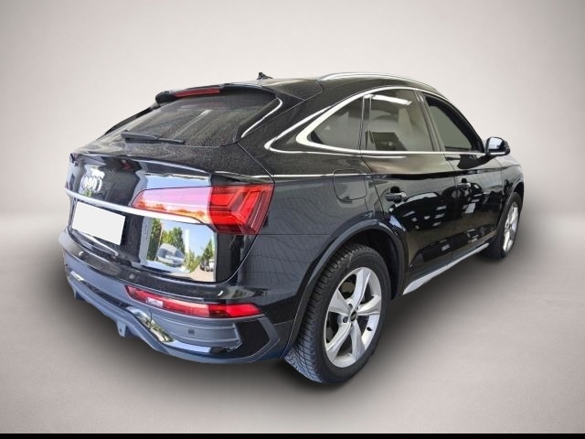 Audi Q5 (02/2026, Benzin)