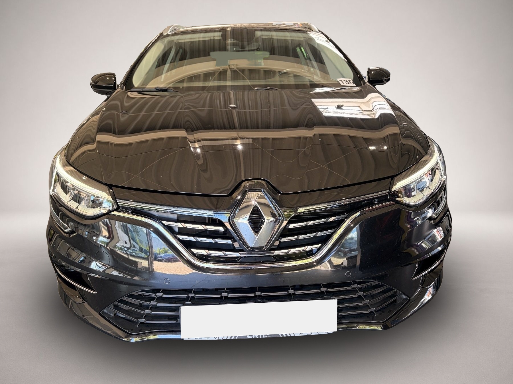 Renault Megane (04/2022, Benzin)