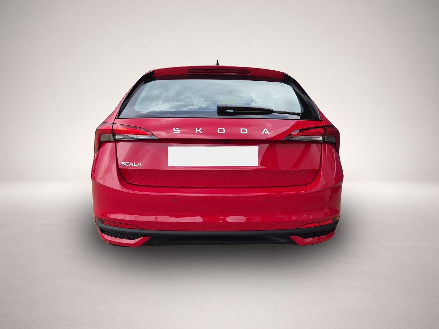 Skoda Scala (08/2026, Benzin)