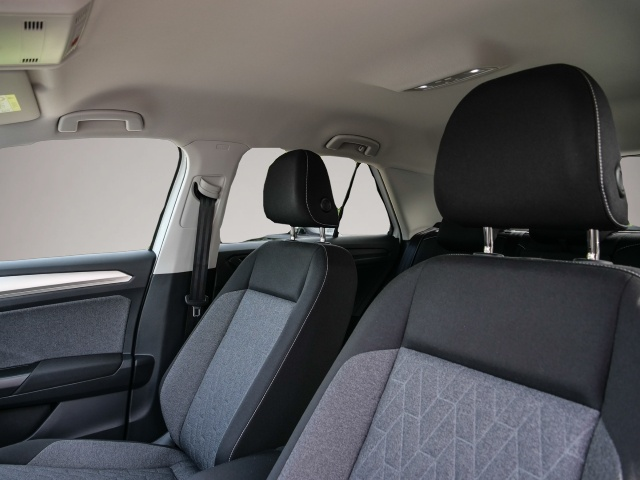 Volkswagen T-Roc (07/2023, Benzin)
