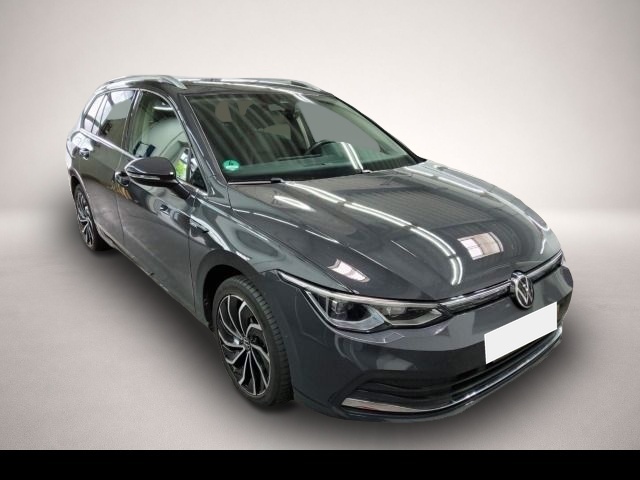 Volkswagen Golf (06/2022, Benzin)