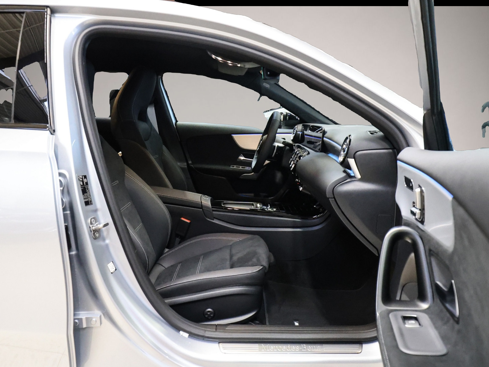 Mercedes-Benz A 200 (01/2026, Diesel)