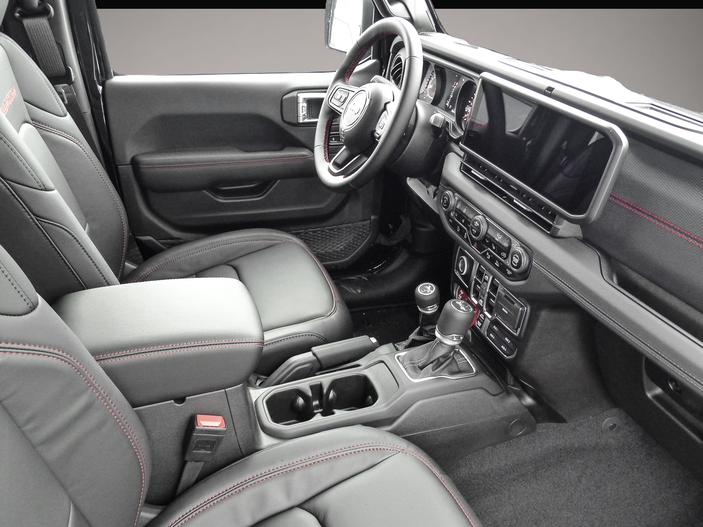 Jeep Wrangler (11/2024, Benzin)