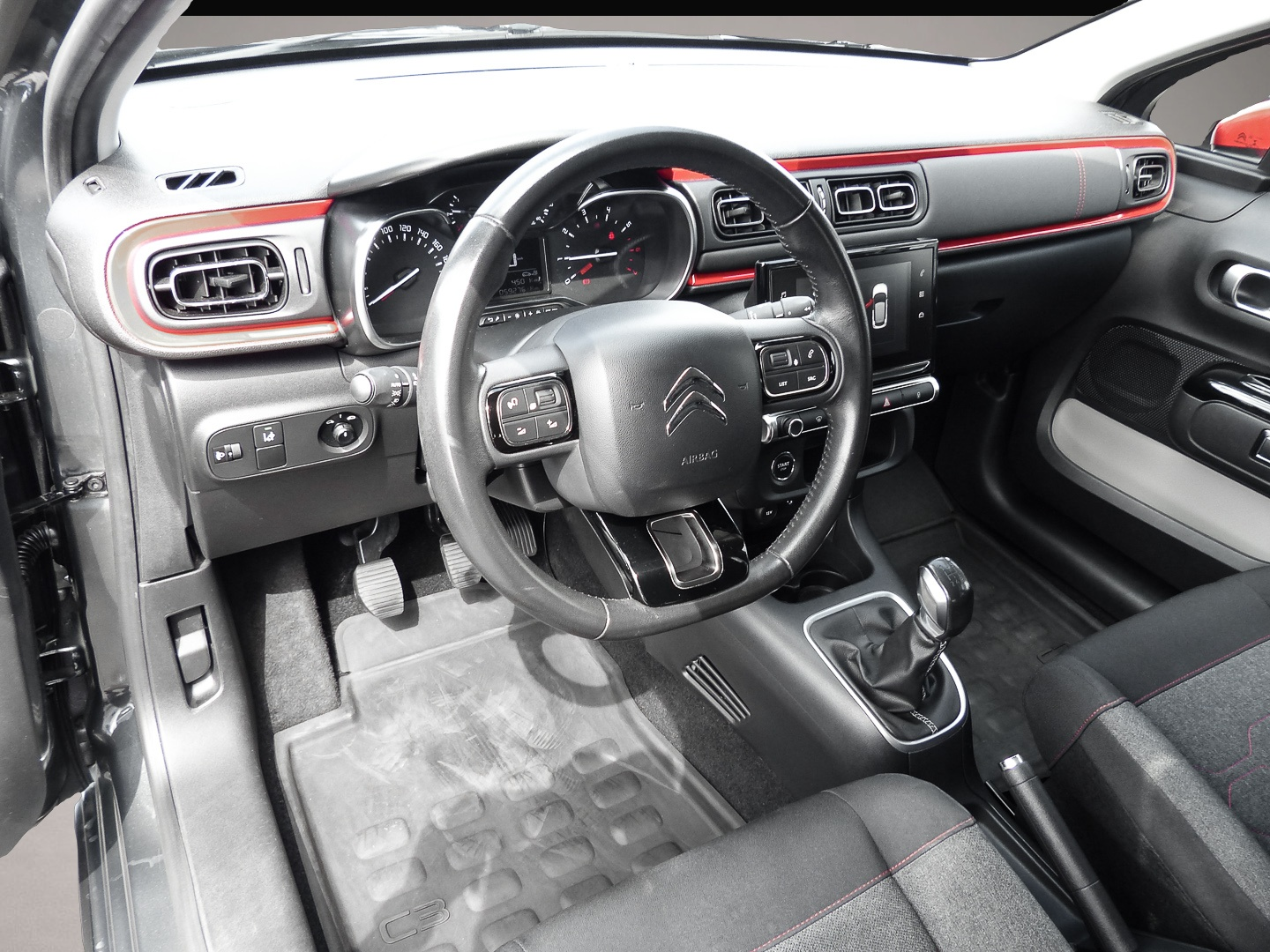 Citroen C3 (04/2017, Benzin)