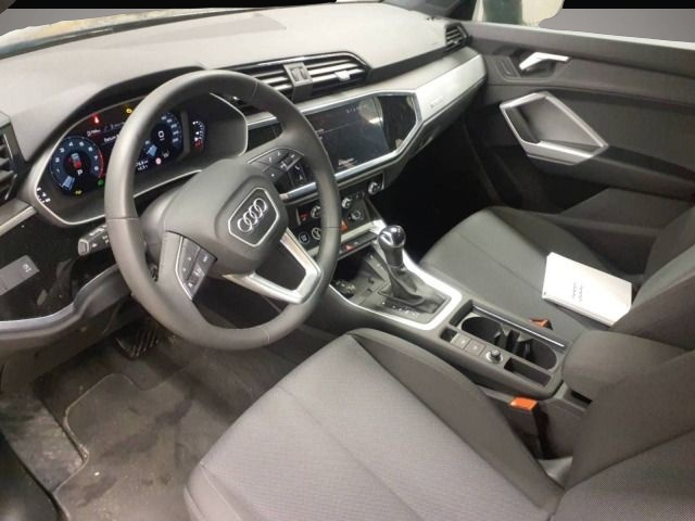 Audi Q3 (07/2025, Benzin)