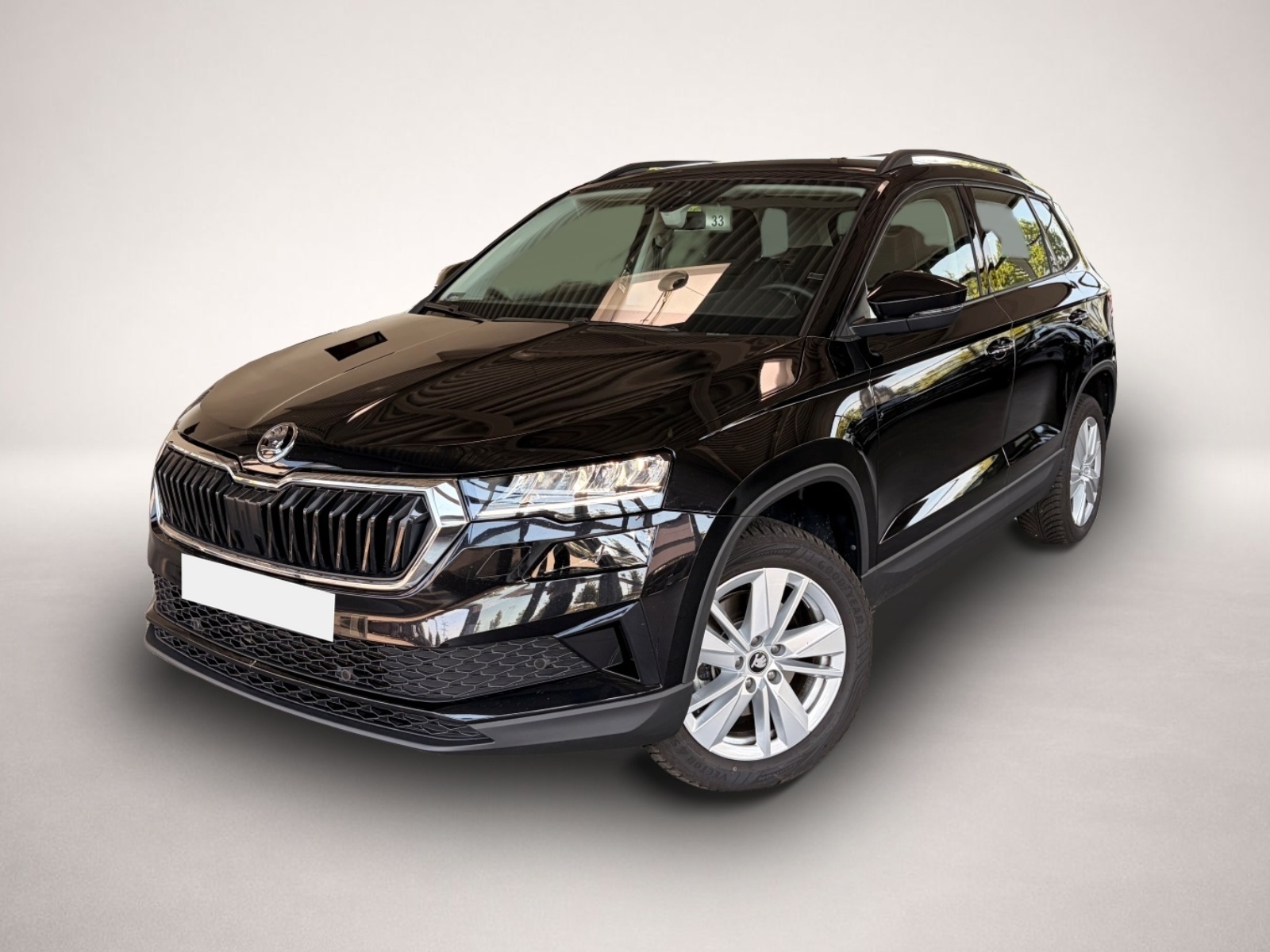 Skoda Karoq (12/2025, Benzin)