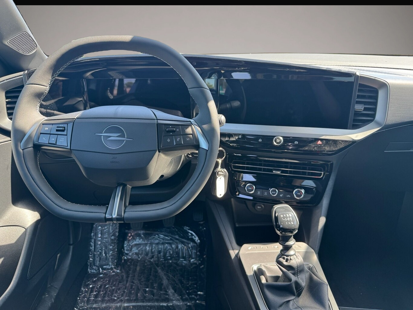Opel Mokka (04/2026, Benzin)