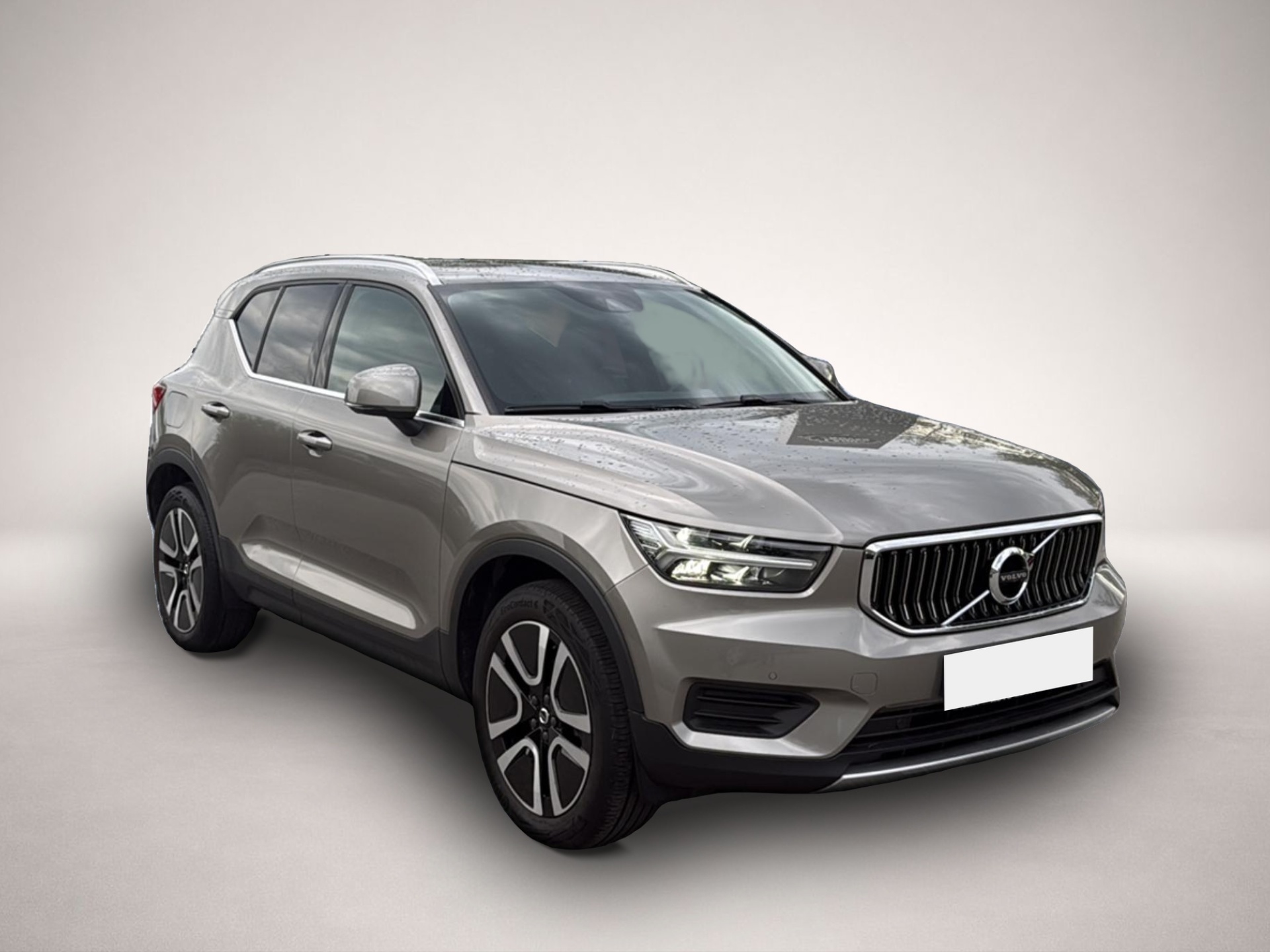 Volvo XC40 (01/2022, Hybrid (Benzin/Elektro))