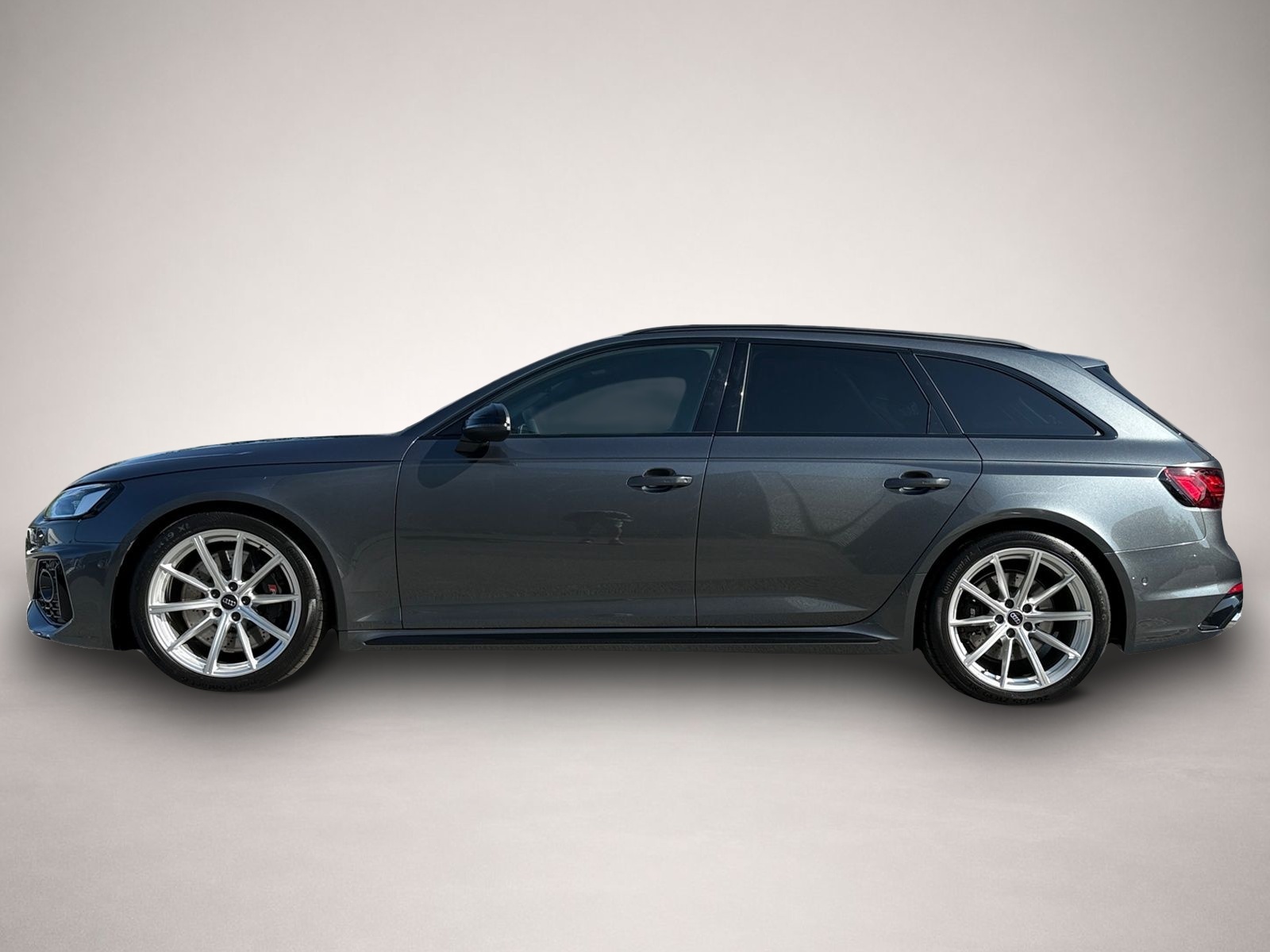 Audi RS4 (03/2024, Benzin)