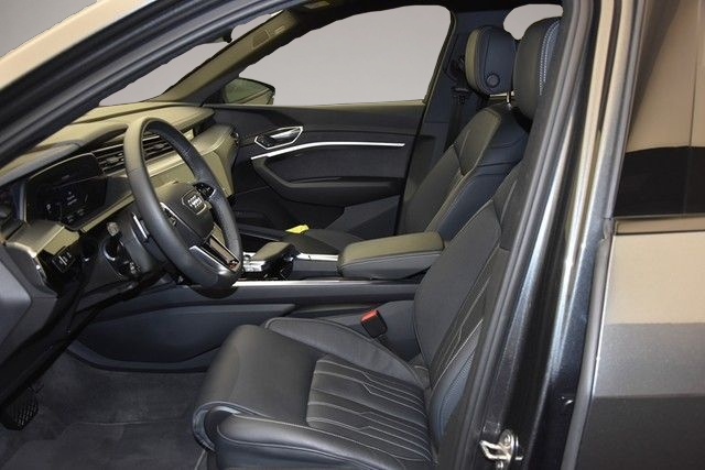 Audi quattro (02/2022, ELECTRIC)