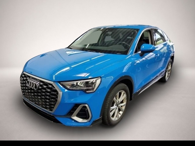 Audi Q3 (05/2022, )